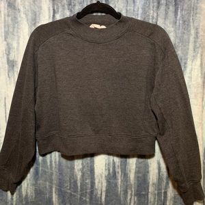 Grey cropped sweater